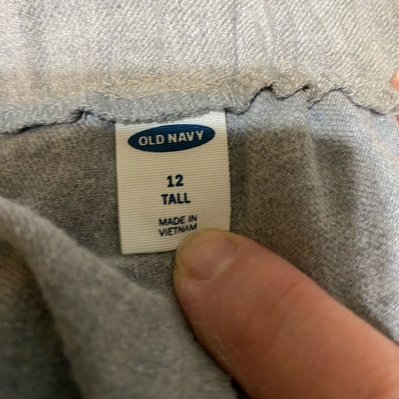 Old Navy wide leg crop pants gray front pockets size 12 - Picture 8 of 9